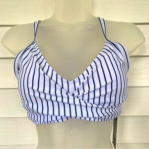 Women’s NWT size M Chic Striped Bikini Top white and Navy Blue